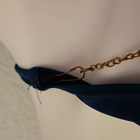 3/$30 FIRST LOVE Blue Necklace Assymetric V-Neck Sleeveless Camisole Slip Blouse - Picture 5 of 9